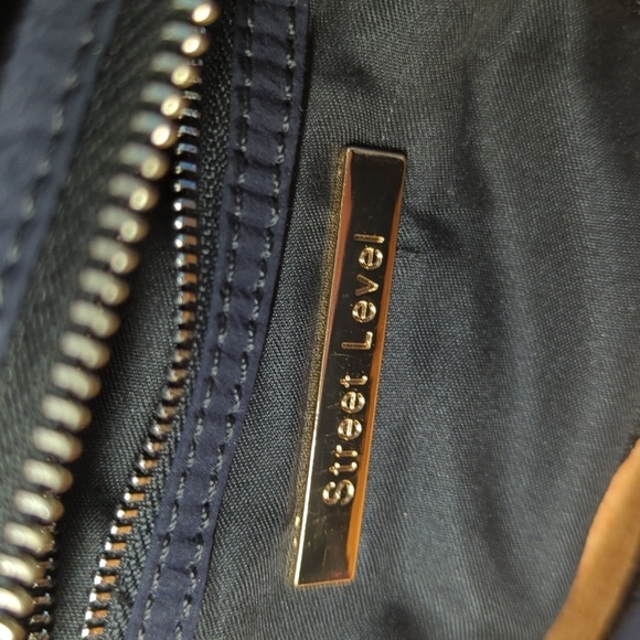 Street Level Hazel Mini Nylon Puffy Tote Rare Navy w Black Strap - Picture 8 of 10